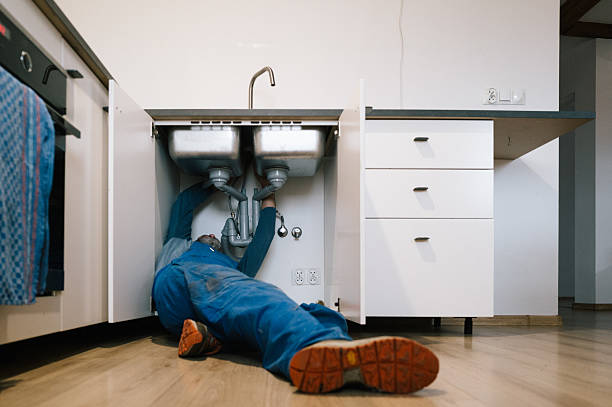 Professional Drain Cleaning technician working in Chesapeake City, MD
